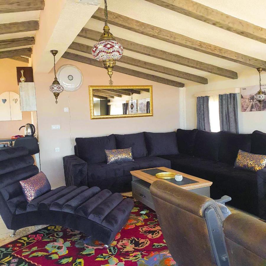 Apartment Little Paradise Visoko Buitenkant foto