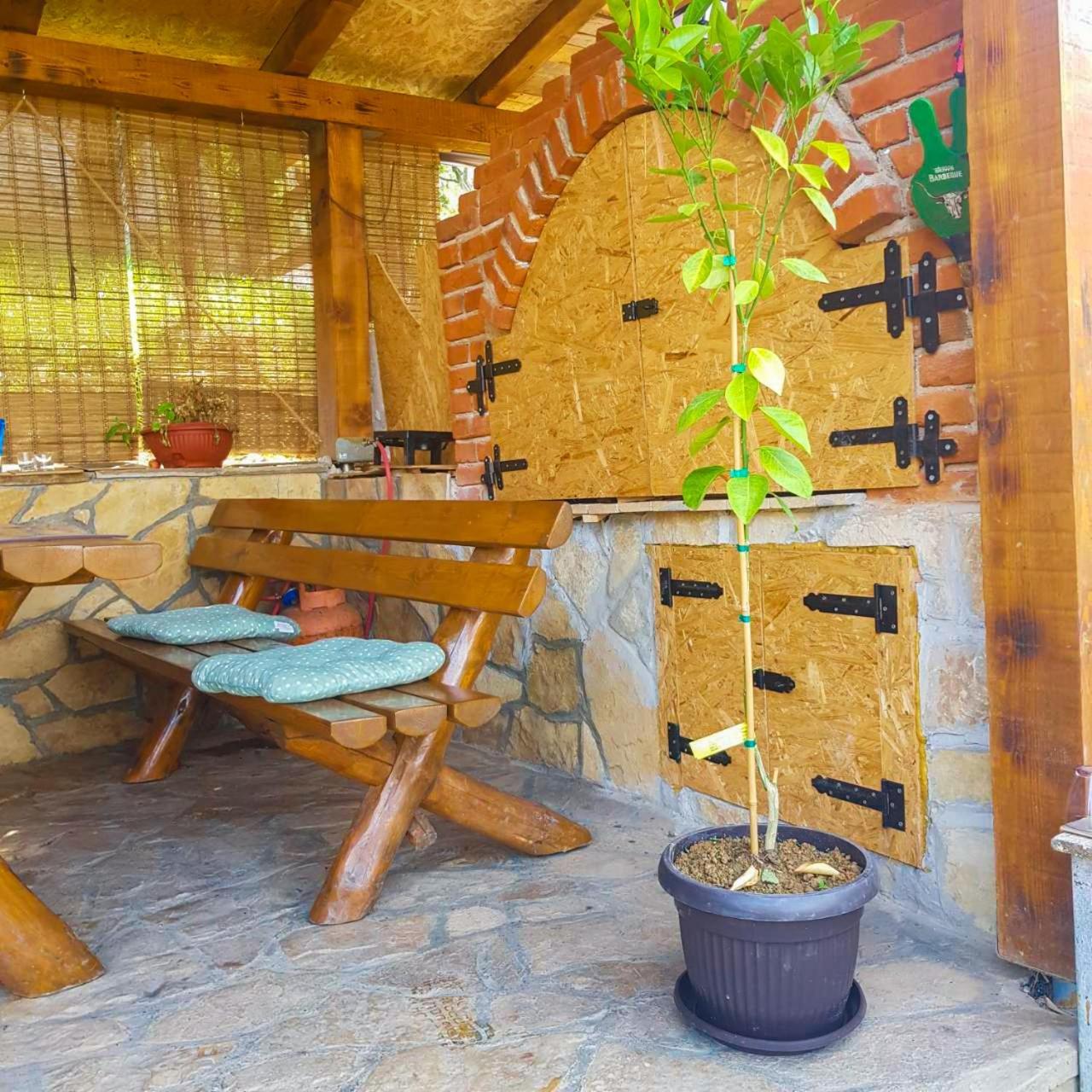 Apartment Little Paradise Visoko Buitenkant foto